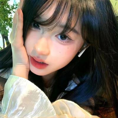 高山上的热气球